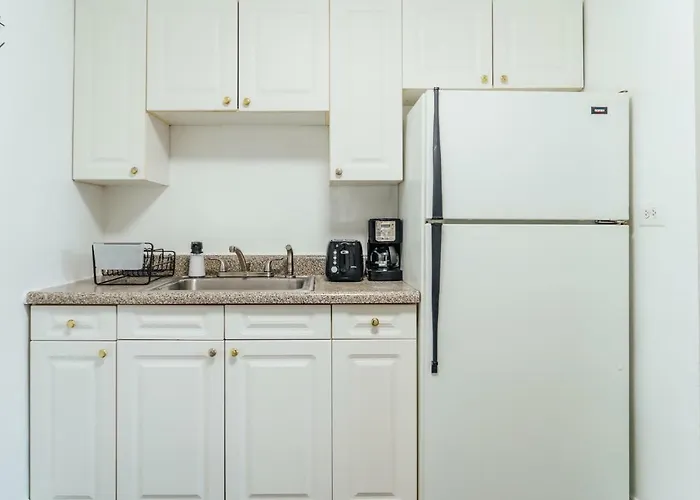 1br Modern In The Heart Of The - Marshfield G *